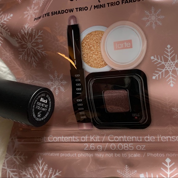 Luxury makeup lovers bundle - Picture 6 of 8